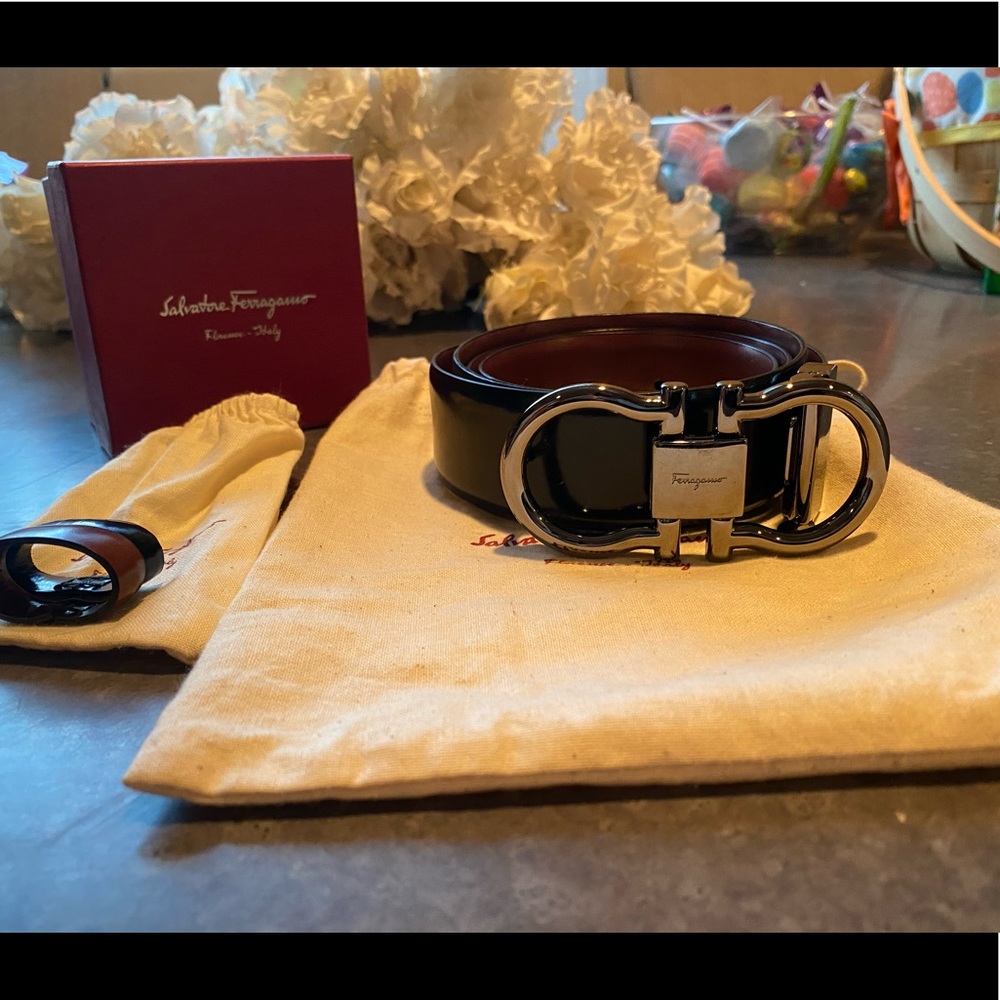 Salvatore Ferragamo men’s reversible belt